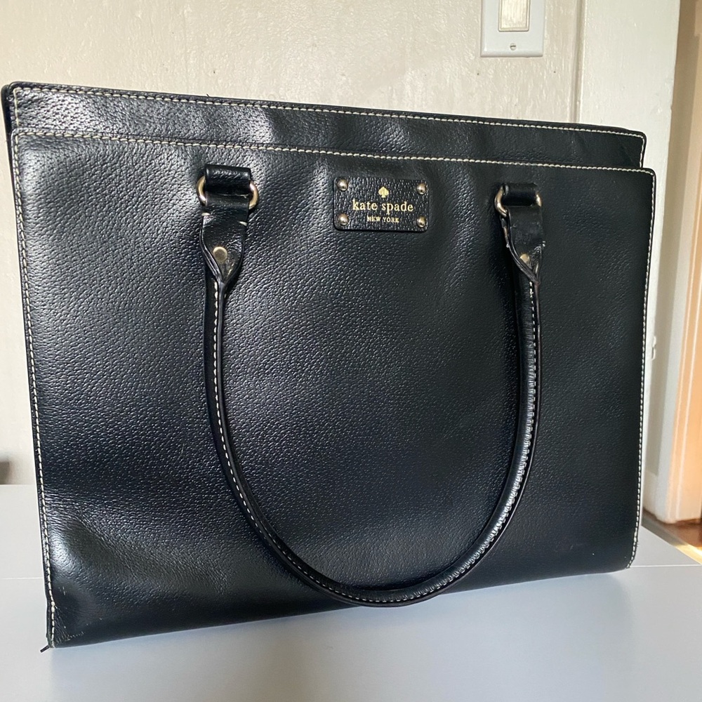 Kate Spade Black leather purse